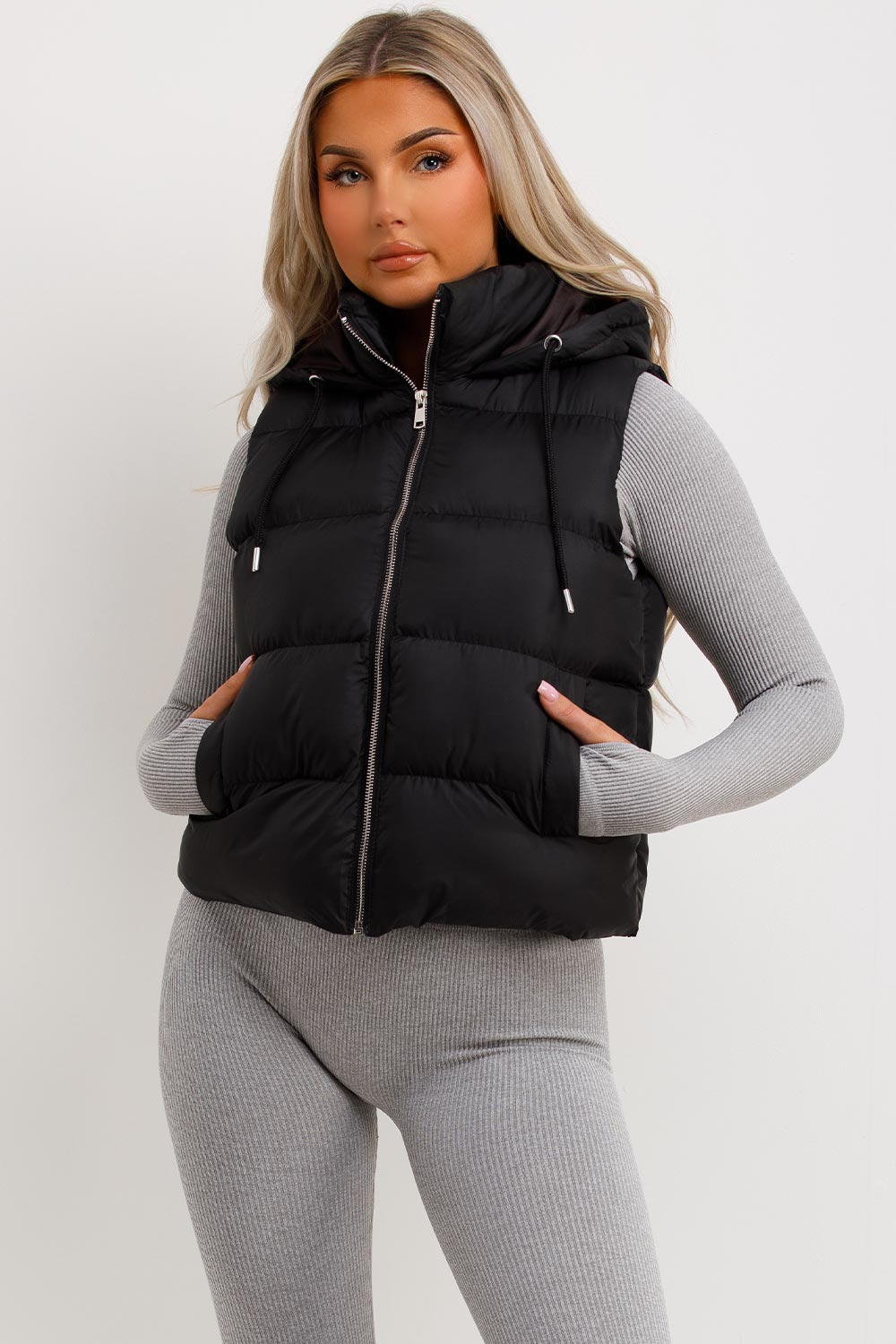 Women's Puffer Jacket with Hood and Zip Pockets