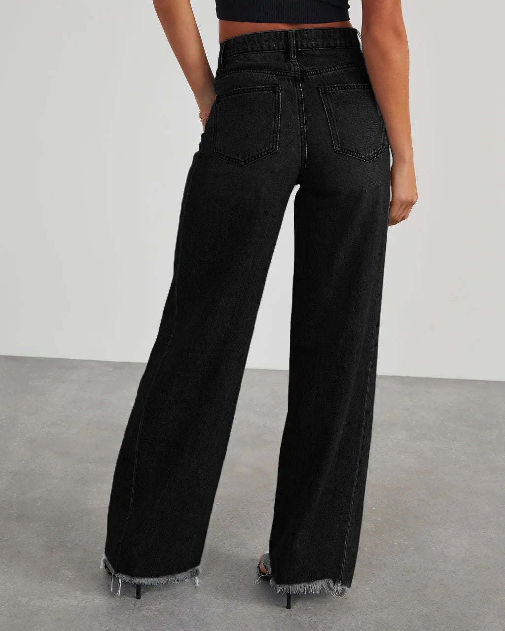 womens-wide-leg-jeans-with-raw-hem