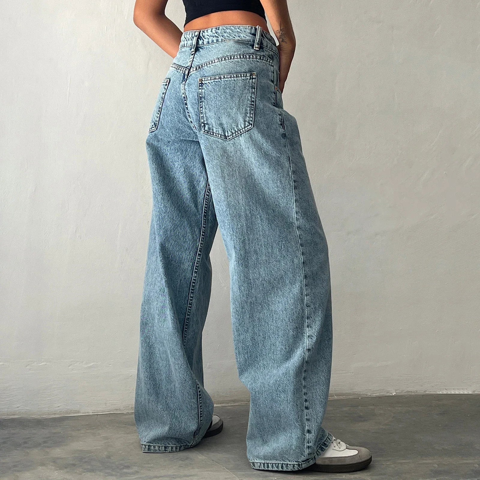 Women's Wide Leg Jeans with Vintage Style